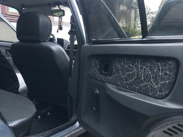 Серый ЗАЗ 1103 Славута, объемом двигателя 1.2 л и пробегом 185 тыс. км за 1050 $, фото 5 на Automoto.ua