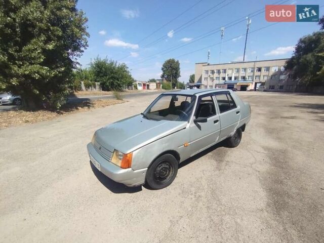 Сірий ЗАЗ 1103 Славута, об'ємом двигуна 1.2 л та пробігом 185 тис. км за 650 $, фото 1 на Automoto.ua