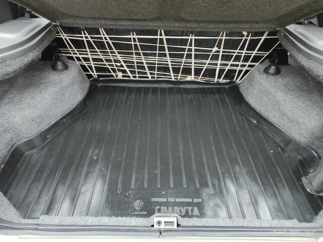 Сірий ЗАЗ 1103 Славута, об'ємом двигуна 1.2 л та пробігом 100 тис. км за 2000 $, фото 23 на Automoto.ua