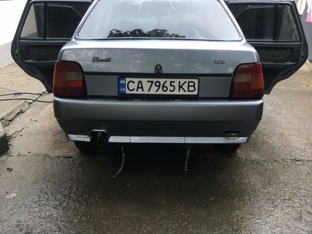 Серый ЗАЗ 1103 Славута, объемом двигателя 1.2 л и пробегом 185 тыс. км за 1050 $, фото 7 на Automoto.ua