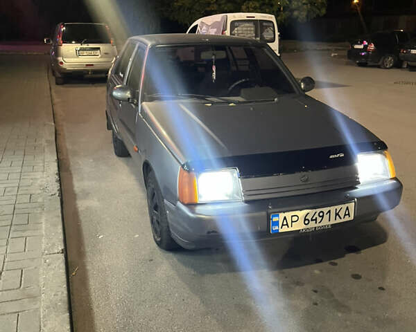 Серый ЗАЗ 1103 Славута, объемом двигателя 1.2 л и пробегом 200 тыс. км за 900 $, фото 2 на Automoto.ua