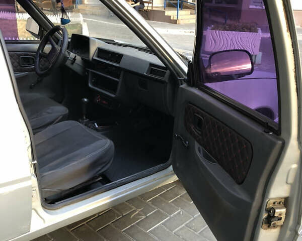 Серый ЗАЗ 1103 Славута, объемом двигателя 1.2 л и пробегом 100 тыс. км за 999 $, фото 12 на Automoto.ua