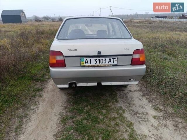 Серый ЗАЗ 1103 Славута, объемом двигателя 1.2 л и пробегом 200 тыс. км за 1000 $, фото 2 на Automoto.ua