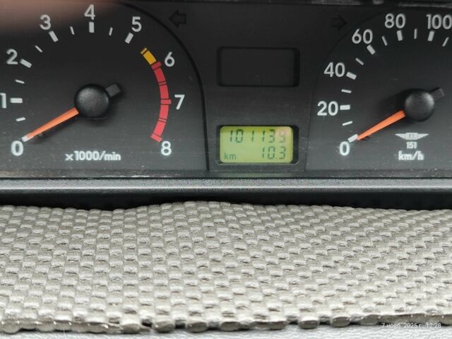 Сірий ЗАЗ 1103 Славута, об'ємом двигуна 1.2 л та пробігом 100 тис. км за 2000 $, фото 4 на Automoto.ua