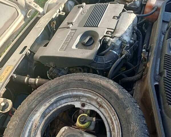 Серый ЗАЗ 1103 Славута, объемом двигателя 1.2 л и пробегом 50 тыс. км за 1200 $, фото 1 на Automoto.ua