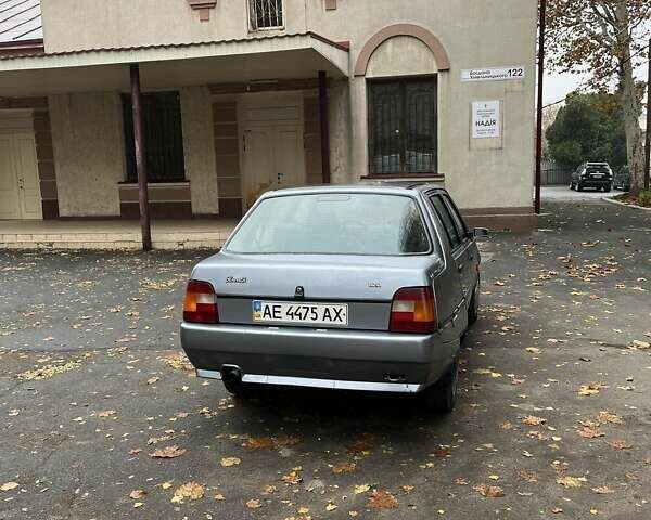 Серый ЗАЗ 1103 Славута, объемом двигателя 1.2 л и пробегом 20 тыс. км за 1300 $, фото 2 на Automoto.ua