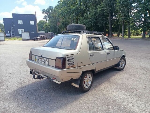 Серый ЗАЗ 1103 Славута, объемом двигателя 1.2 л и пробегом 50 тыс. км за 1000 $, фото 3 на Automoto.ua