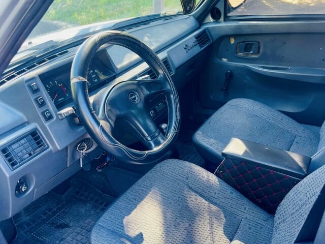 Серый ЗАЗ 1103 Славута, объемом двигателя 1.2 л и пробегом 120 тыс. км за 650 $, фото 8 на Automoto.ua