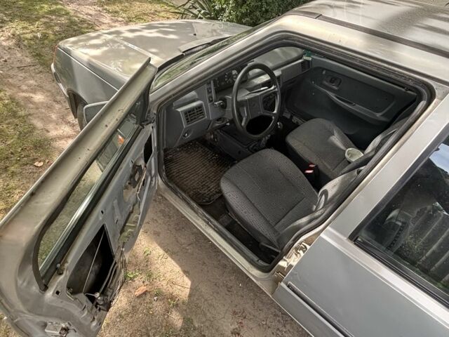 Сірий ЗАЗ 1103 Славута, об'ємом двигуна 1.2 л та пробігом 700 тис. км за 500 $, фото 5 на Automoto.ua