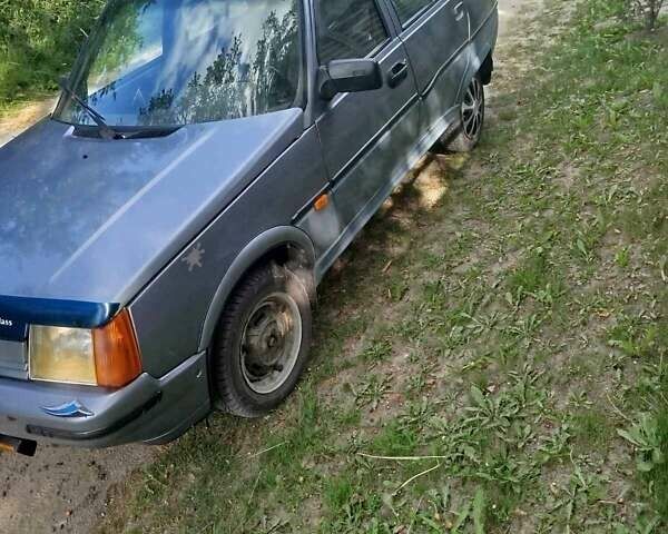 Серый ЗАЗ 1103 Славута, объемом двигателя 1.2 л и пробегом 80 тыс. км за 900 $, фото 1 на Automoto.ua