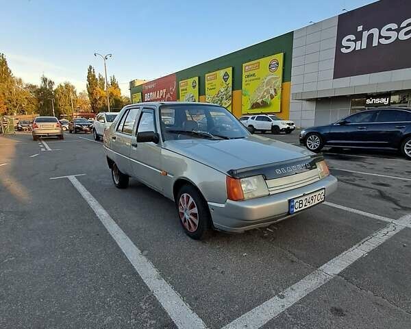 Серый ЗАЗ 1103 Славута, объемом двигателя 1.2 л и пробегом 118 тыс. км за 1000 $, фото 3 на Automoto.ua