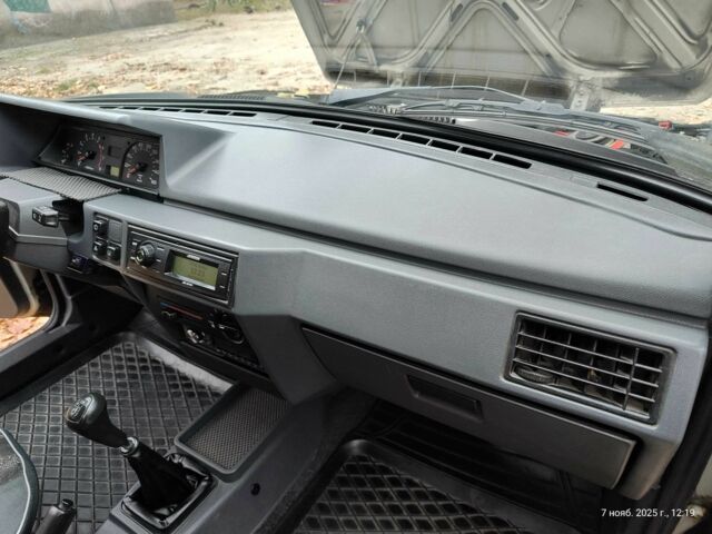 Сірий ЗАЗ 1103 Славута, об'ємом двигуна 1.2 л та пробігом 100 тис. км за 2000 $, фото 15 на Automoto.ua