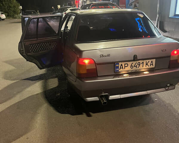 Серый ЗАЗ 1103 Славута, объемом двигателя 1.2 л и пробегом 200 тыс. км за 900 $, фото 5 на Automoto.ua