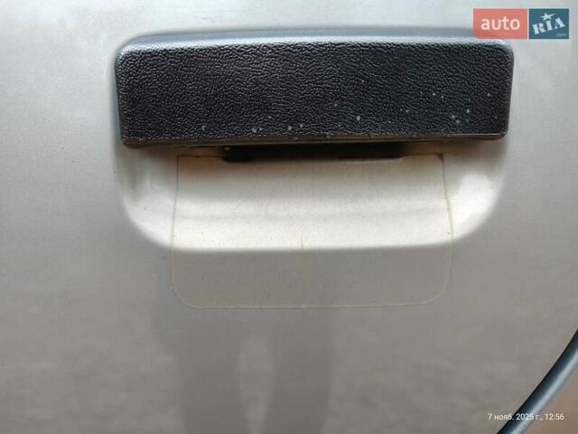 Серый ЗАЗ 1103 Славута, объемом двигателя 1.2 л и пробегом 100 тыс. км за 2000 $, фото 9 на Automoto.ua