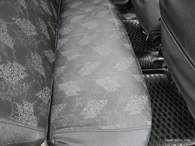 Сірий ЗАЗ 1103 Славута, об'ємом двигуна 1.2 л та пробігом 100 тис. км за 2000 $, фото 19 на Automoto.ua