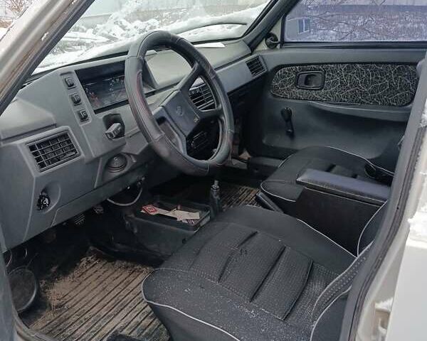 Серый ЗАЗ 1103 Славута, объемом двигателя 1.2 л и пробегом 160 тыс. км за 900 $, фото 4 на Automoto.ua
