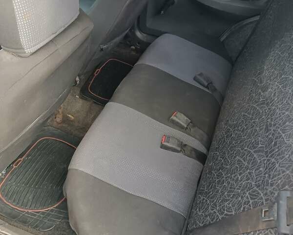 Серый ЗАЗ 1103 Славута, объемом двигателя 1.2 л и пробегом 126 тыс. км за 900 $, фото 9 на Automoto.ua