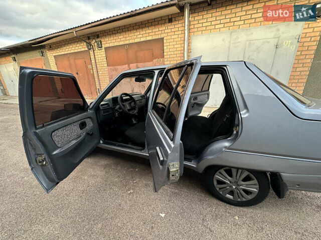 Сірий ЗАЗ 1103 Славута, об'ємом двигуна 1.2 л та пробігом 113 тис. км за 1750 $, фото 24 на Automoto.ua