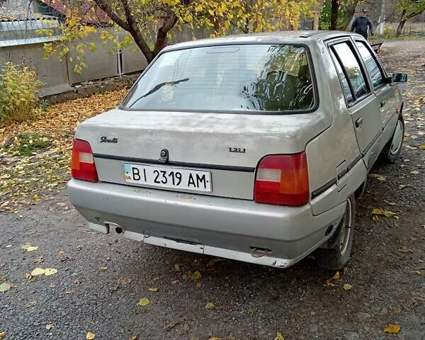 Сірий ЗАЗ 1103 Славута, об'ємом двигуна 1.2 л та пробігом 274 тис. км за 999 $, фото 11 на Automoto.ua