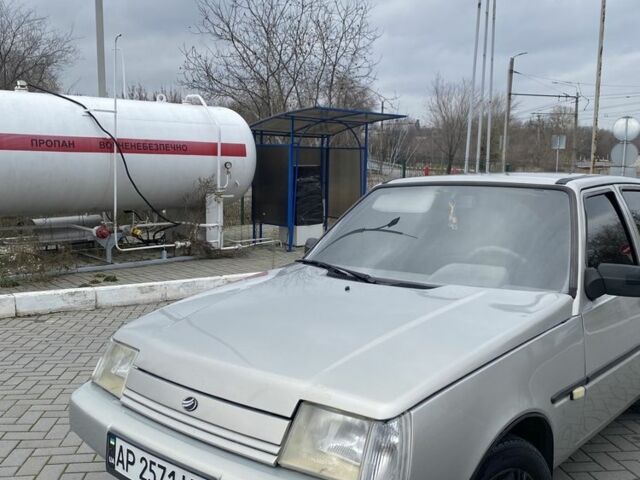 Серый ЗАЗ 1103 Славута, объемом двигателя 1.2 л и пробегом 147 тыс. км за 1000 $, фото 1 на Automoto.ua