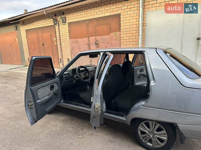 Сірий ЗАЗ 1103 Славута, об'ємом двигуна 1.2 л та пробігом 113 тис. км за 1750 $, фото 26 на Automoto.ua