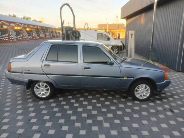 Серый ЗАЗ 1103 Славута, объемом двигателя 1.2 л и пробегом 114 тыс. км за 1700 $, фото 13 на Automoto.ua