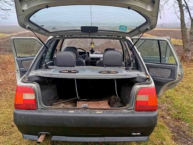 Серый ЗАЗ 1103 Славута, объемом двигателя 1.2 л и пробегом 354 тыс. км за 750 $, фото 2 на Automoto.ua