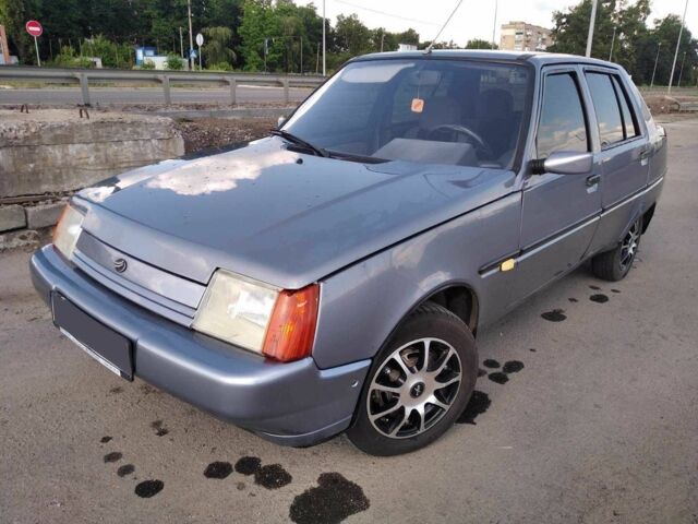 Серый ЗАЗ 1103 Славута, объемом двигателя 1.2 л и пробегом 114 тыс. км за 1700 $, фото 1 на Automoto.ua