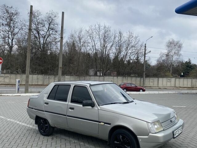 Серый ЗАЗ 1103 Славута, объемом двигателя 1.2 л и пробегом 147 тыс. км за 1000 $, фото 2 на Automoto.ua