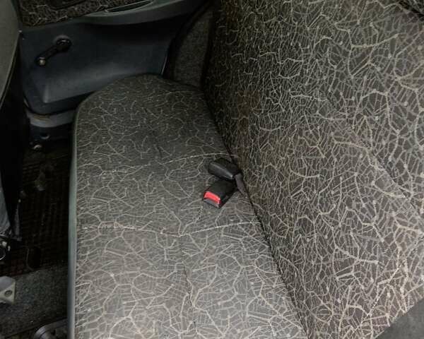 Сірий ЗАЗ 1103 Славута, об'ємом двигуна 1.2 л та пробігом 274 тис. км за 999 $, фото 7 на Automoto.ua