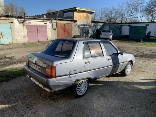 Сірий ЗАЗ 1103 Славута, об'ємом двигуна 1.2 л та пробігом 136 тис. км за 950 $, фото 4 на Automoto.ua