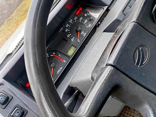 Серый ЗАЗ 1103 Славута, объемом двигателя 1.2 л и пробегом 354 тыс. км за 750 $, фото 10 на Automoto.ua