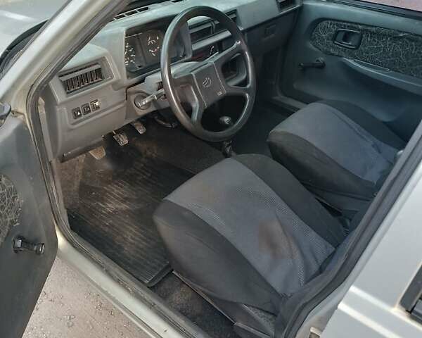 Серый ЗАЗ 1103 Славута, объемом двигателя 1.2 л и пробегом 126 тыс. км за 900 $, фото 6 на Automoto.ua