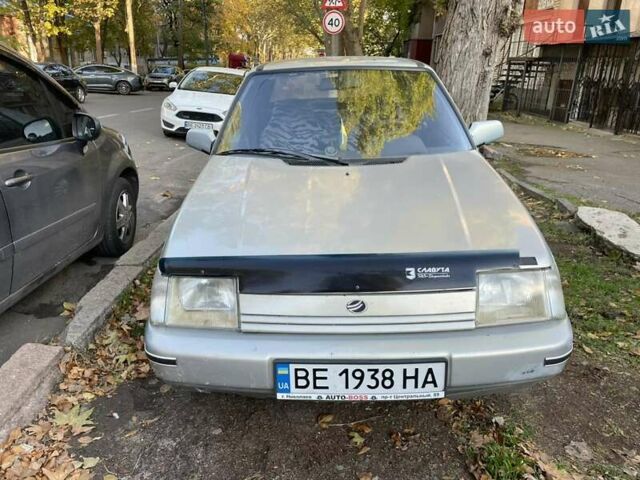 Серый ЗАЗ 1103 Славута, объемом двигателя 1.2 л и пробегом 157 тыс. км за 950 $, фото 2 на Automoto.ua