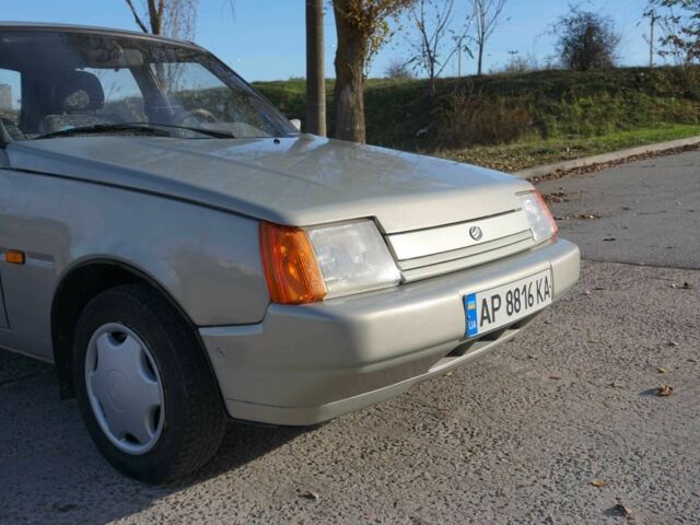 Сірий ЗАЗ 1103 Славута, об'ємом двигуна 1.2 л та пробігом 90 тис. км за 1500 $, фото 4 на Automoto.ua