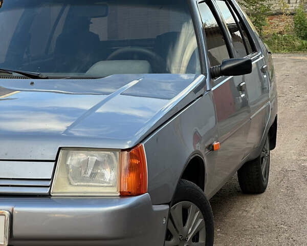 Сірий ЗАЗ 1103 Славута, об'ємом двигуна 1.2 л та пробігом 113 тис. км за 1750 $, фото 6 на Automoto.ua