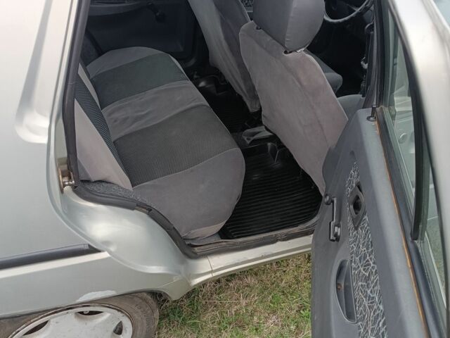 Сірий ЗАЗ 1103 Славута, об'ємом двигуна 1.2 л та пробігом 127 тис. км за 1500 $, фото 6 на Automoto.ua