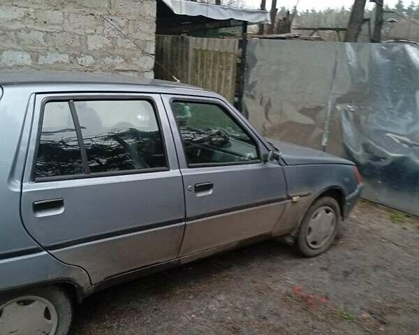 Серый ЗАЗ 1103 Славута, объемом двигателя 1.2 л и пробегом 117 тыс. км за 1200 $, фото 5 на Automoto.ua