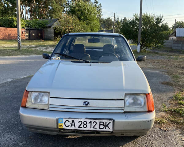 Серый ЗАЗ 1103 Славута, объемом двигателя 1.2 л и пробегом 116 тыс. км за 790 $, фото 1 на Automoto.ua