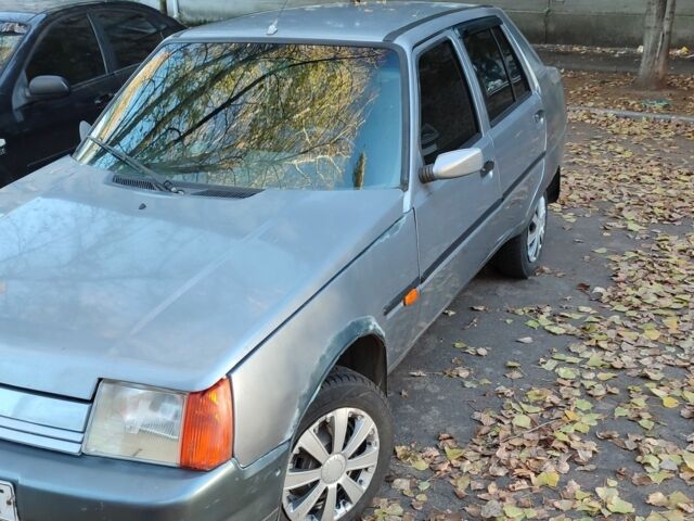 Серый ЗАЗ 1103 Славута, объемом двигателя 1.2 л и пробегом 118 тыс. км за 1310 $, фото 1 на Automoto.ua