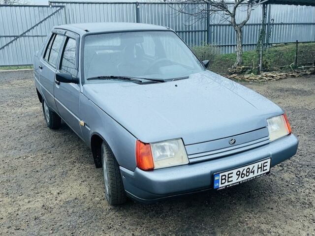 Серый ЗАЗ 1103 Славута, объемом двигателя 1.3 л и пробегом 115 тыс. км за 1600 $, фото 2 на Automoto.ua