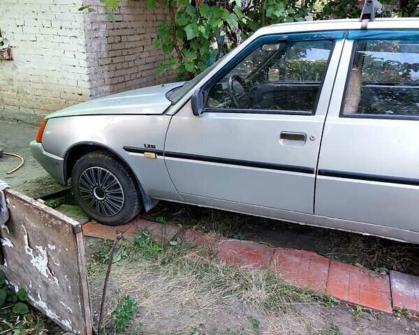 Сірий ЗАЗ 1103 Славута, об'ємом двигуна 1.3 л та пробігом 108 тис. км за 1500 $, фото 1 на Automoto.ua