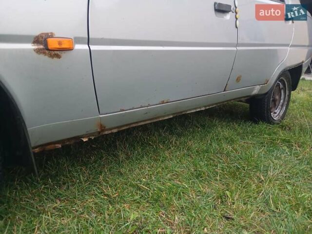 Серый ЗАЗ 1103 Славута, объемом двигателя 1.2 л и пробегом 87 тыс. км за 1100 $, фото 9 на Automoto.ua