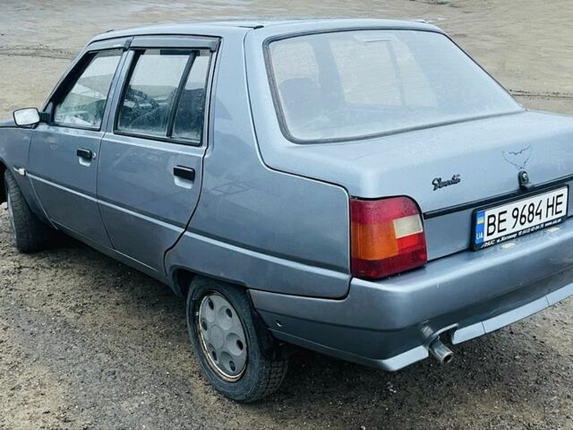 Серый ЗАЗ 1103 Славута, объемом двигателя 1.3 л и пробегом 115 тыс. км за 1600 $, фото 3 на Automoto.ua