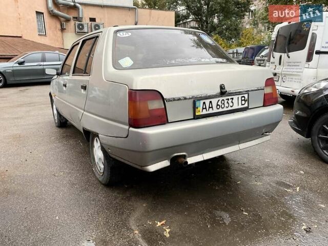 Серый ЗАЗ 1103 Славута, объемом двигателя 1.3 л и пробегом 224 тыс. км за 950 $, фото 3 на Automoto.ua