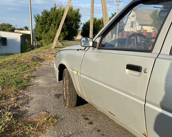 Серый ЗАЗ 1103 Славута, объемом двигателя 1.2 л и пробегом 116 тыс. км за 790 $, фото 9 на Automoto.ua