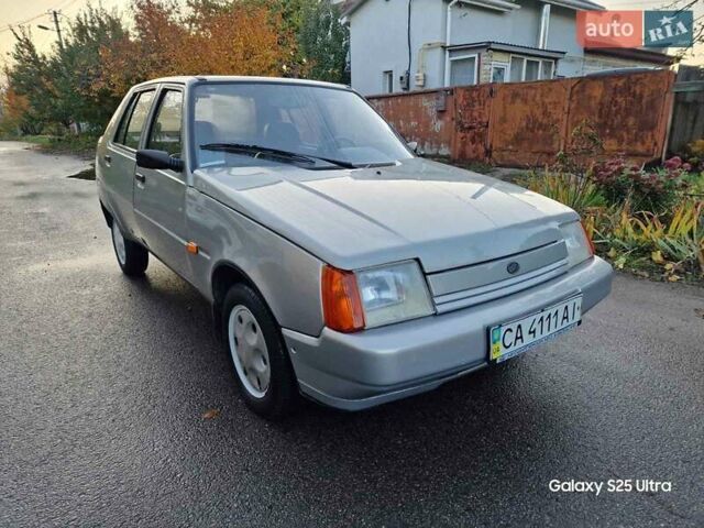 Серый ЗАЗ 1103 Славута, объемом двигателя 1.2 л и пробегом 21 тыс. км за 2250 $, фото 1 на Automoto.ua