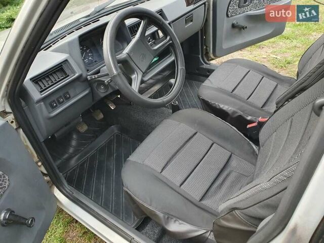 Серый ЗАЗ 1103 Славута, объемом двигателя 1.3 л и пробегом 48 тыс. км за 2200 $, фото 5 на Automoto.ua