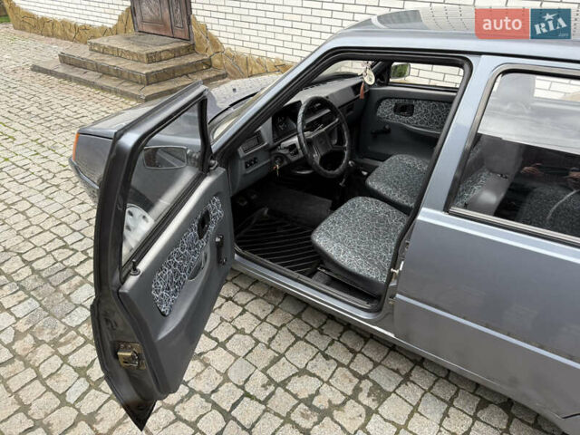 Серый ЗАЗ 1103 Славута, объемом двигателя 1.3 л и пробегом 69 тыс. км за 1250 $, фото 4 на Automoto.ua