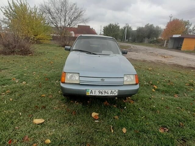 Сірий ЗАЗ 1103 Славута, об'ємом двигуна 0 л та пробігом 200 тис. км за 713 $, фото 2 на Automoto.ua